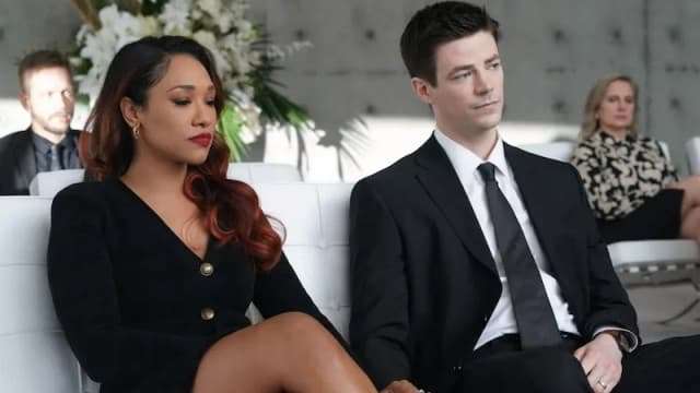 The Flash : Funeral for a Friend