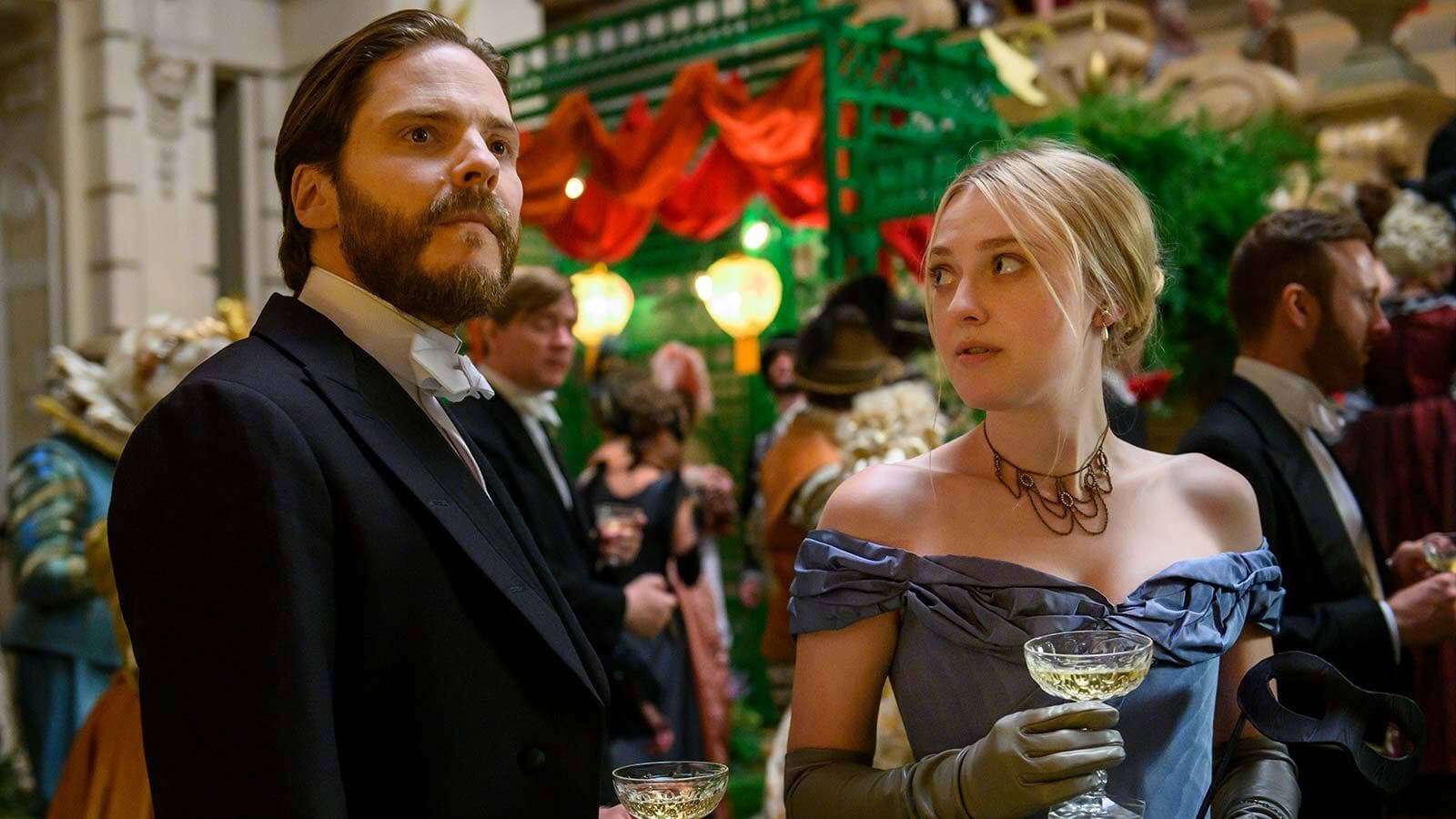 The Alienist : Angel of Darkness: Gilded Cage